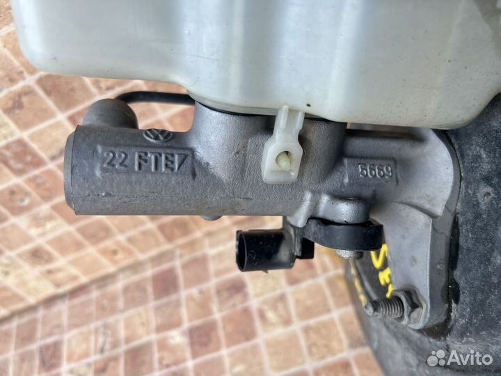 Вакуумный усилитель тормозов Volkswagen polo sedan