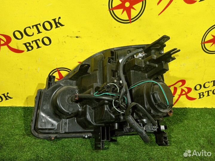 Фара передняя правая Nissan X-Trail NT31 MR20DE