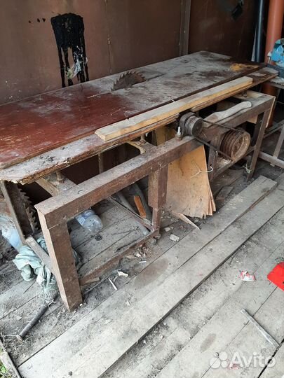 Циркулярный станок с Фуганком