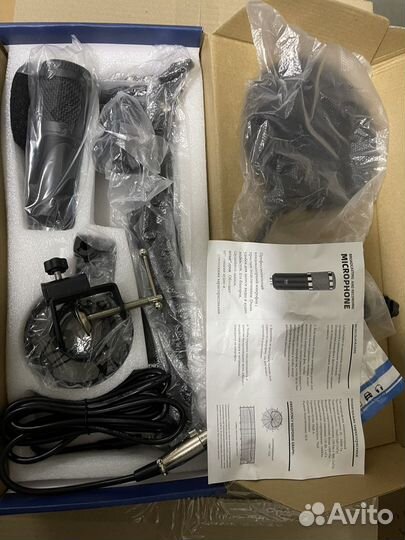 Профессиональный микрофонный комплект BM-800