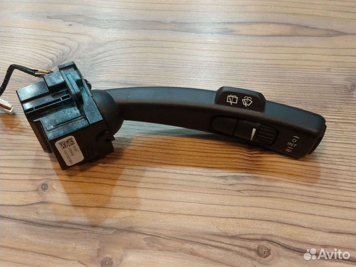 Подрулевой переключатель Volvo 31264168