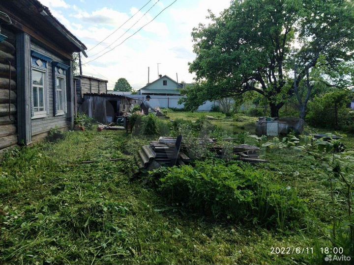 Дом 29 м² на участке 5 сот.