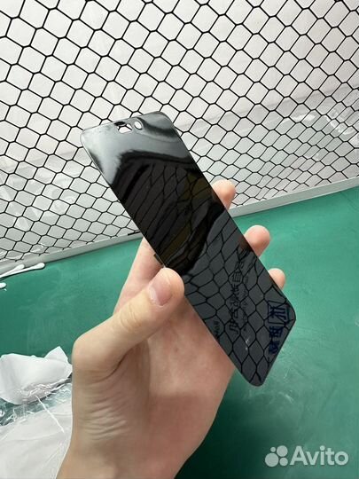 Замена стекла дисплея iPhone