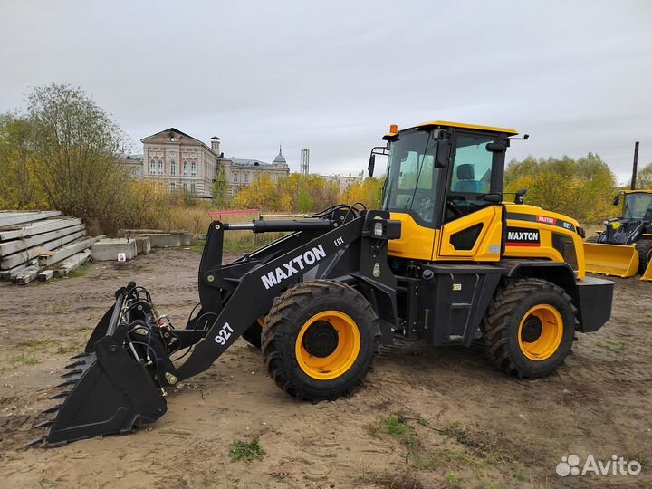 Фронтальный погрузчик MAXTON 927, 2023