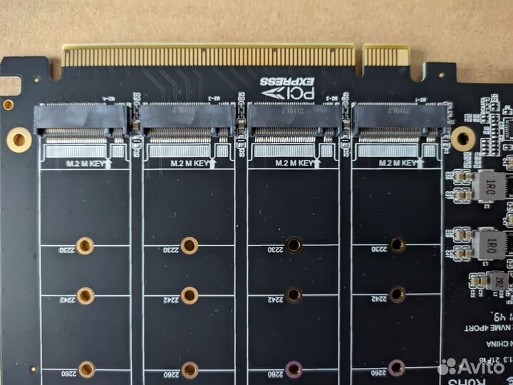 Адаптер для установки 4-х SSD M.2 (NVMe)