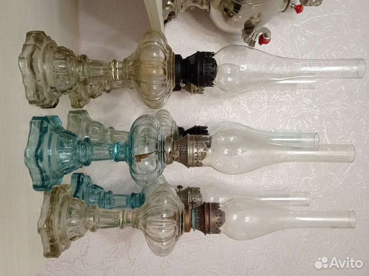 Старинная керосиновая лампа