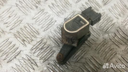 Датчик положения подвески BMW X5 E70 (LNK13Q401)