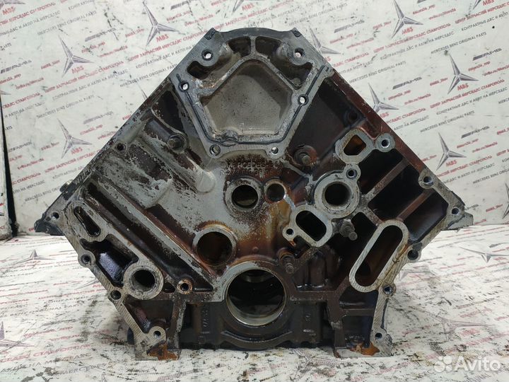 Блок цилиндров m272 3.5 Mercedes