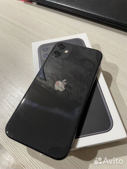 iPhone 11, 64 ГБ