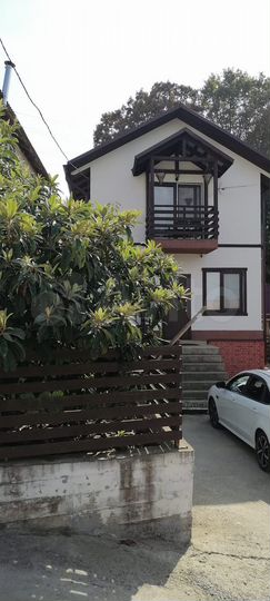 Дом 100 м² на участке 4 сот.