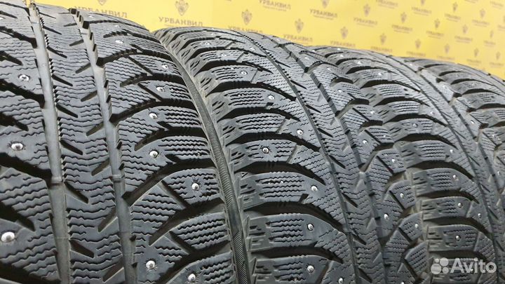 Bridgestone Ice Cruiser 7000 205/55 R16