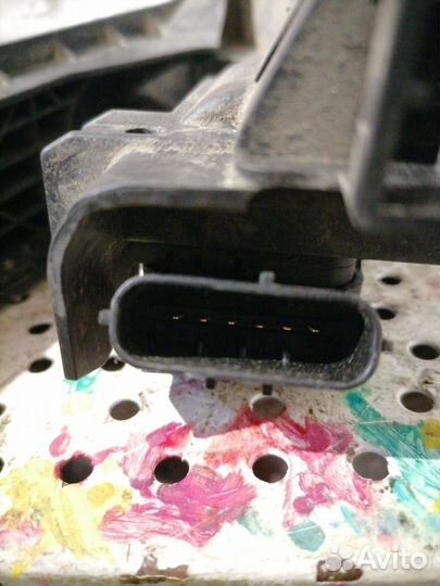 Педаль газа Volkswagen Jetta 5