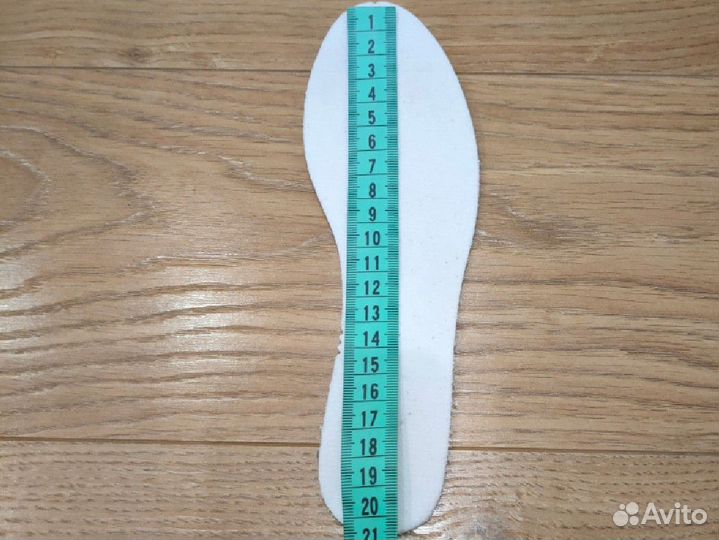 Коньки 20см 31-32