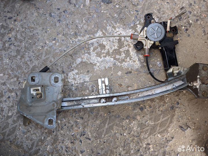 Стеклоподъёмник на ceres/marino, задний левый