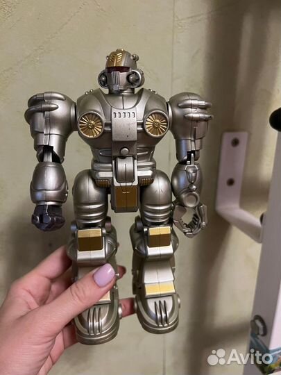 Игрушки для мальчика