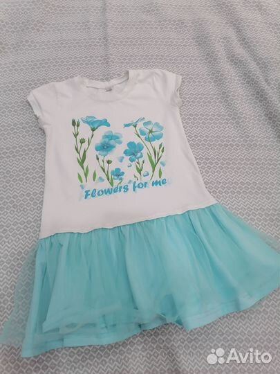 Платье с цветочками размер 134