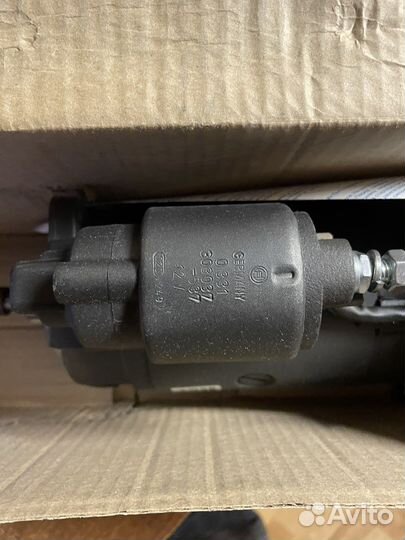 Стартер Volkswagen Passat Golf Caddy Jetta