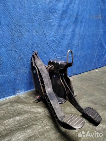 Педальный узел Nissan Almera G15 K4M 2015