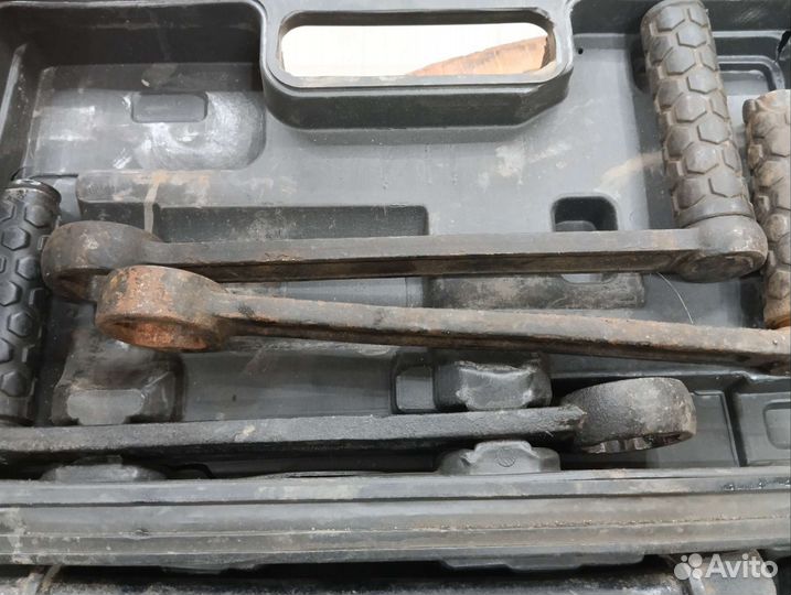 Гайковерт механический(мясорубка) грузовой