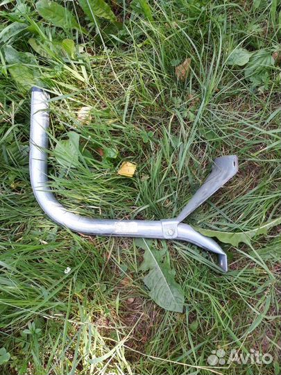 Крепление для спутниковой тарелки