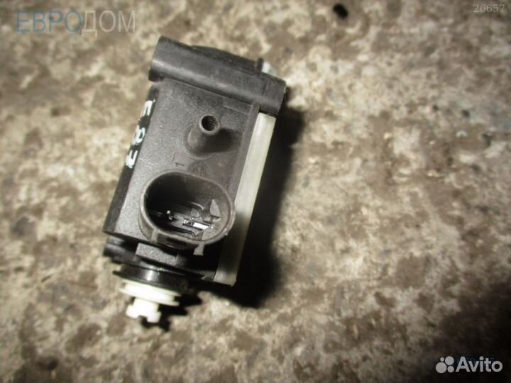 Сервопривод лючка бака BMW E81 s1069425