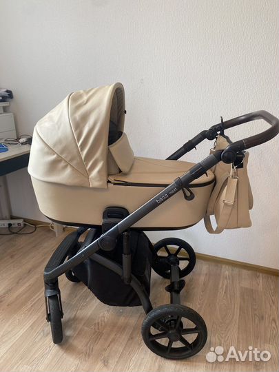 Коляска Roan bass next 2в1 + автолюлька Maxi-Cosi