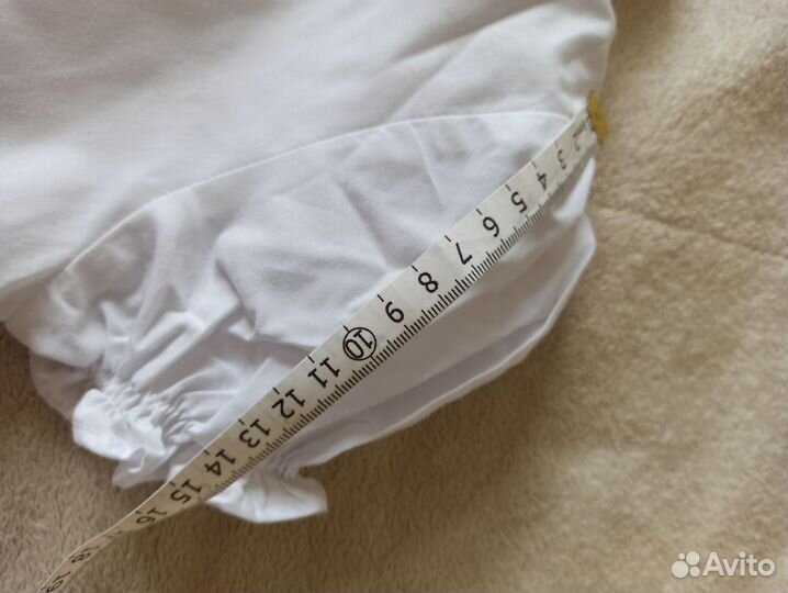 Продаю 2 блузки школьные для девочки