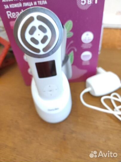 RF лифтинг аппарат ReadySkin nanoSkin