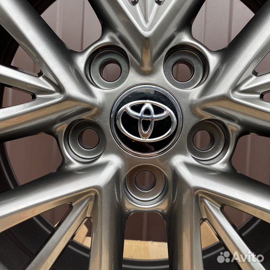 Диски новые 18 дюймов 5/114,3