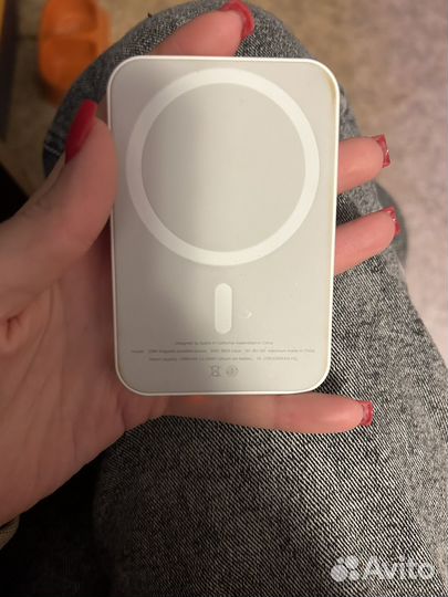 Чехлы для iPhone 11