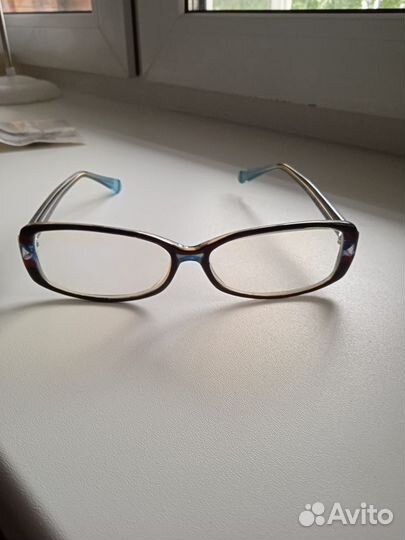 Новые очки в чехле для работы за компьютером