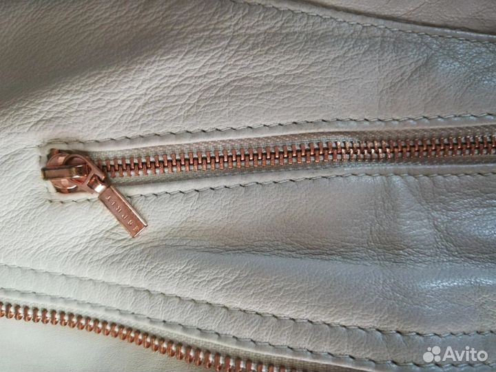 Куртка кожаная женская