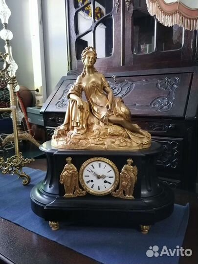 Часы каминные. Антиквариат