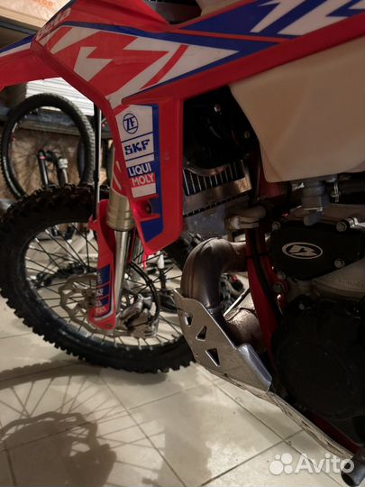 Продаю эндуро мотоцикл