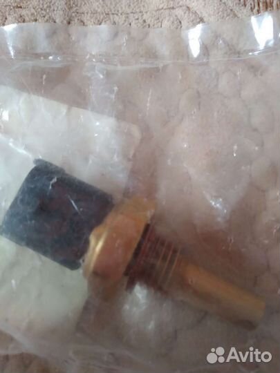 GM 55353809 Датчик температуры ож