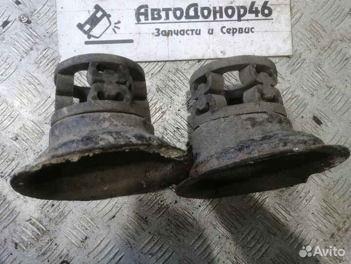 Опора передней пружины нижняя Renault Megane 1