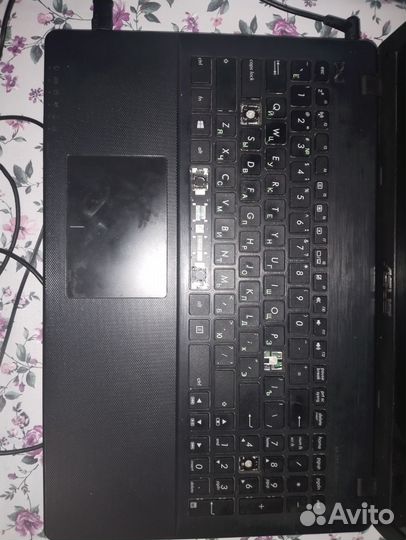 Ноутбук asus