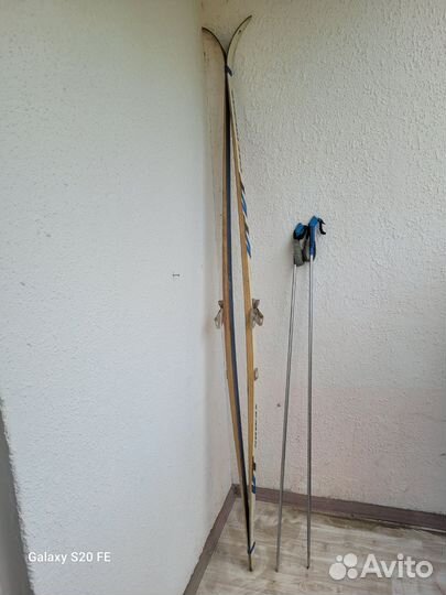 Беговые лыжи деревянные