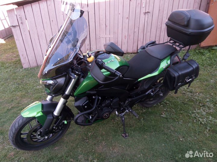Мотоцикл Bajaj Dominar 400