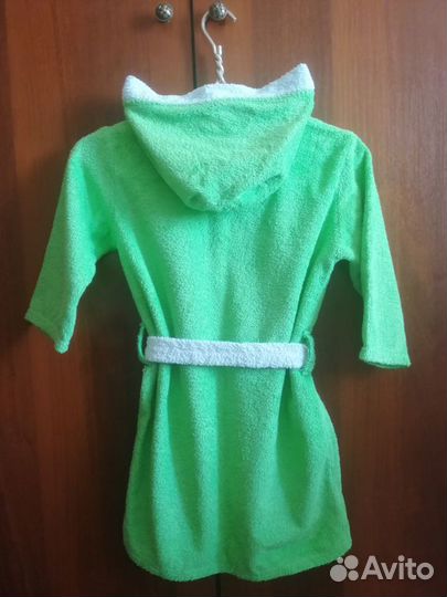 Халат зеленый