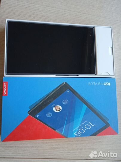 Планшет lenovo