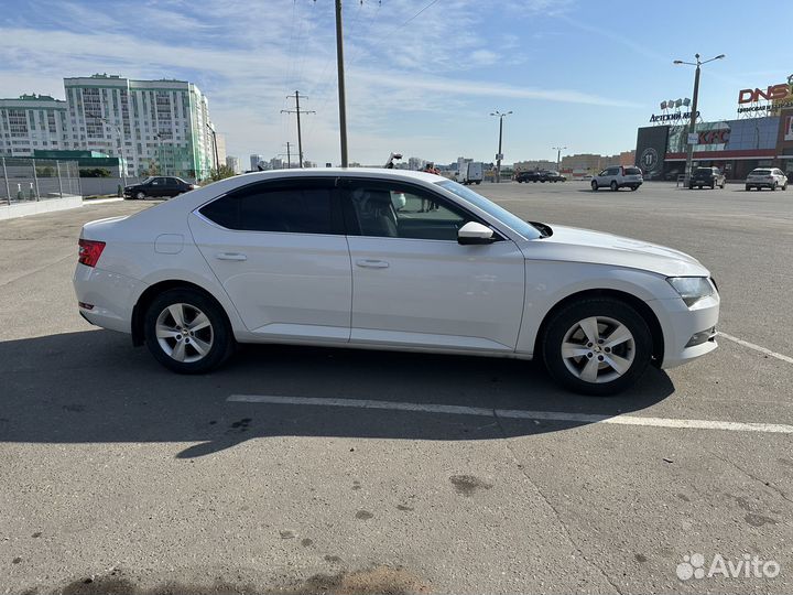 Skoda Superb, 2016