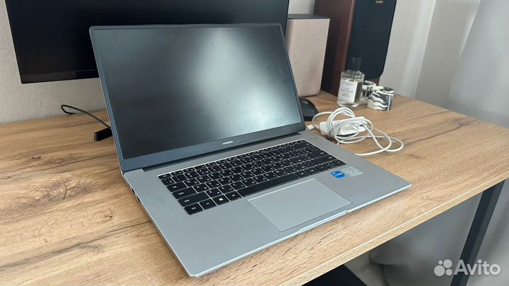Huawei matebook d15