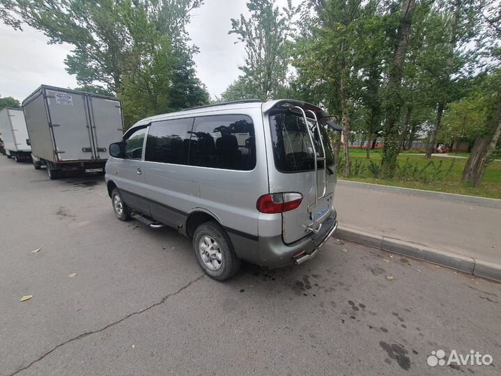 Hyundai Starex 2.5 AT, 2000, 250 000 км
