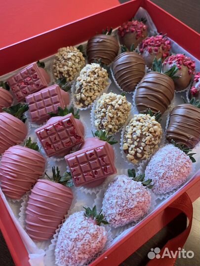 Клубника в шоколаде, дубайский шоколад