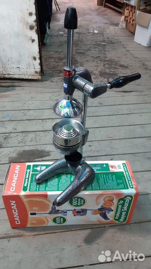 Соковыжималка кан/кан с одной ручкой