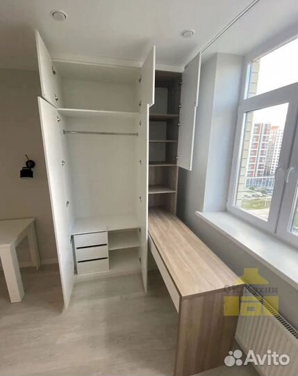 Шкаф двухстворчатый