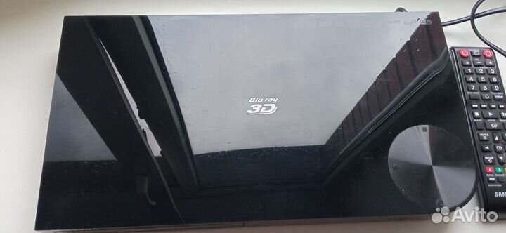 Blu-ray плеер samsung BD-F6500