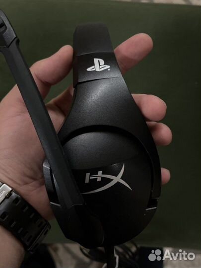 Игровые наушники HyperX