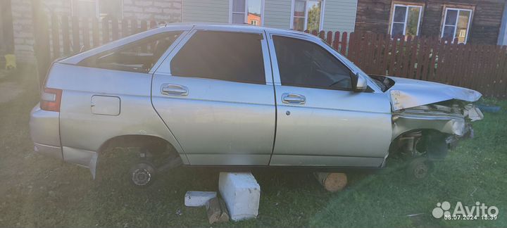 ВАЗ 2112 1.6 МТ, 2008, битый, 160 000 км